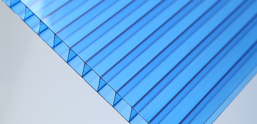 欣海陽光板為您解析PC陽光板使用壽命與厚度的層數(shù)關(guān)系