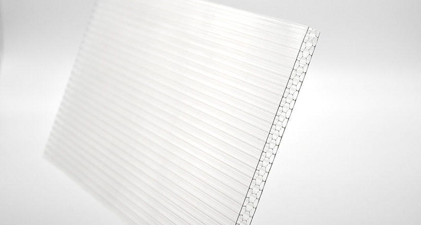 欣海陽光板公司引進最新型蜂窩板模具設備